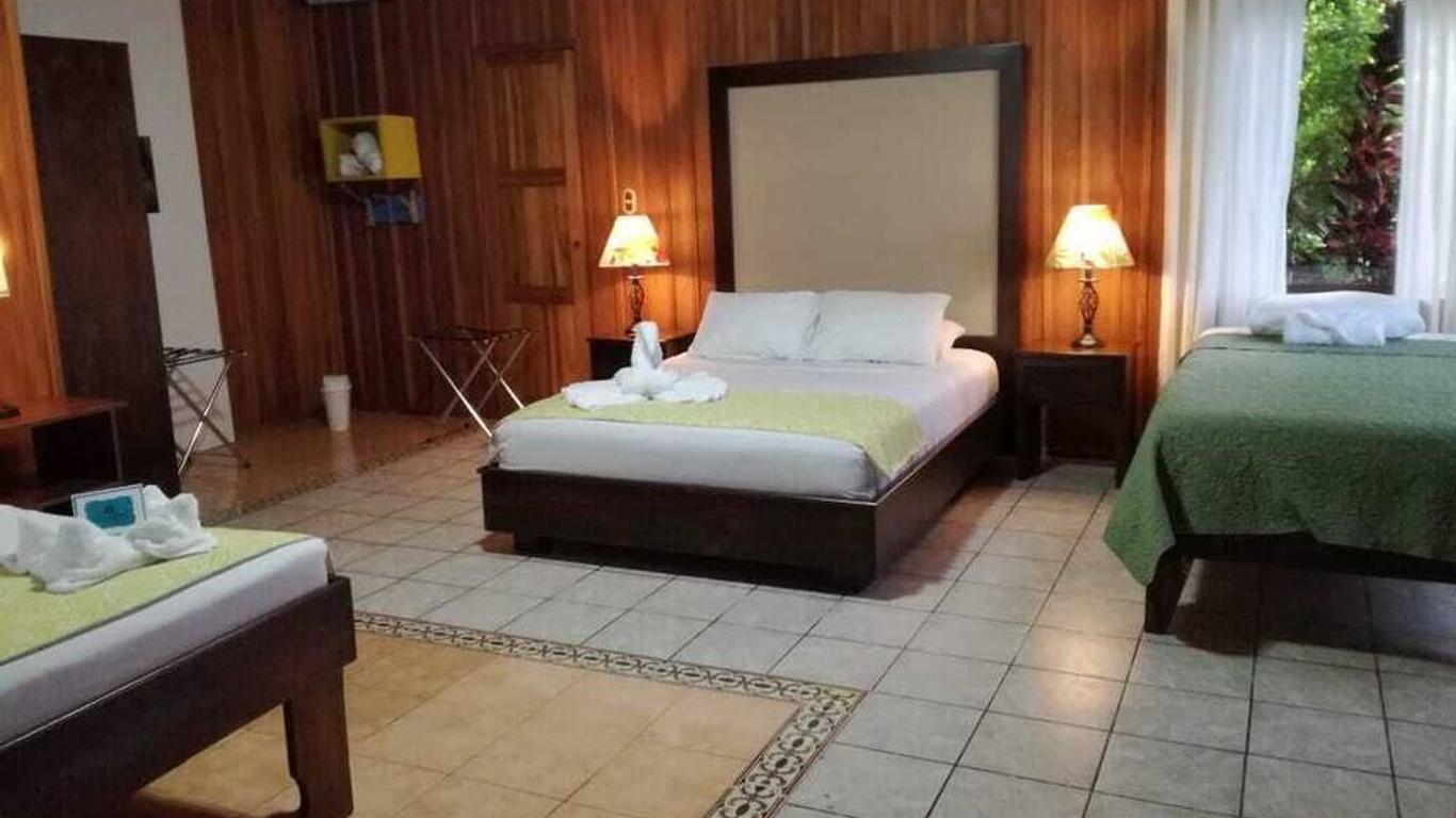 Hotel Tangara Arenal